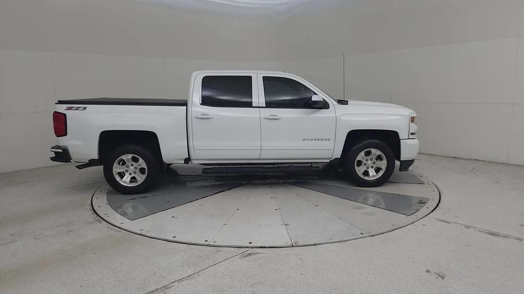 chevrolet silverado 1500 2017 3GCUKREC5HG240168 image chevrolet silverado 1500 2017 3GCUKREC5HG240168 image